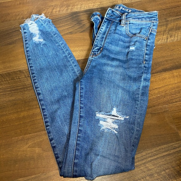 American Eagle Outfitters Denim - American Eagle High Waisted Jeans